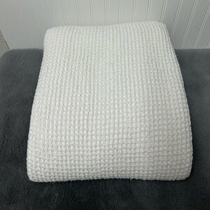 Pottery Barn king waffle weave bed blanket